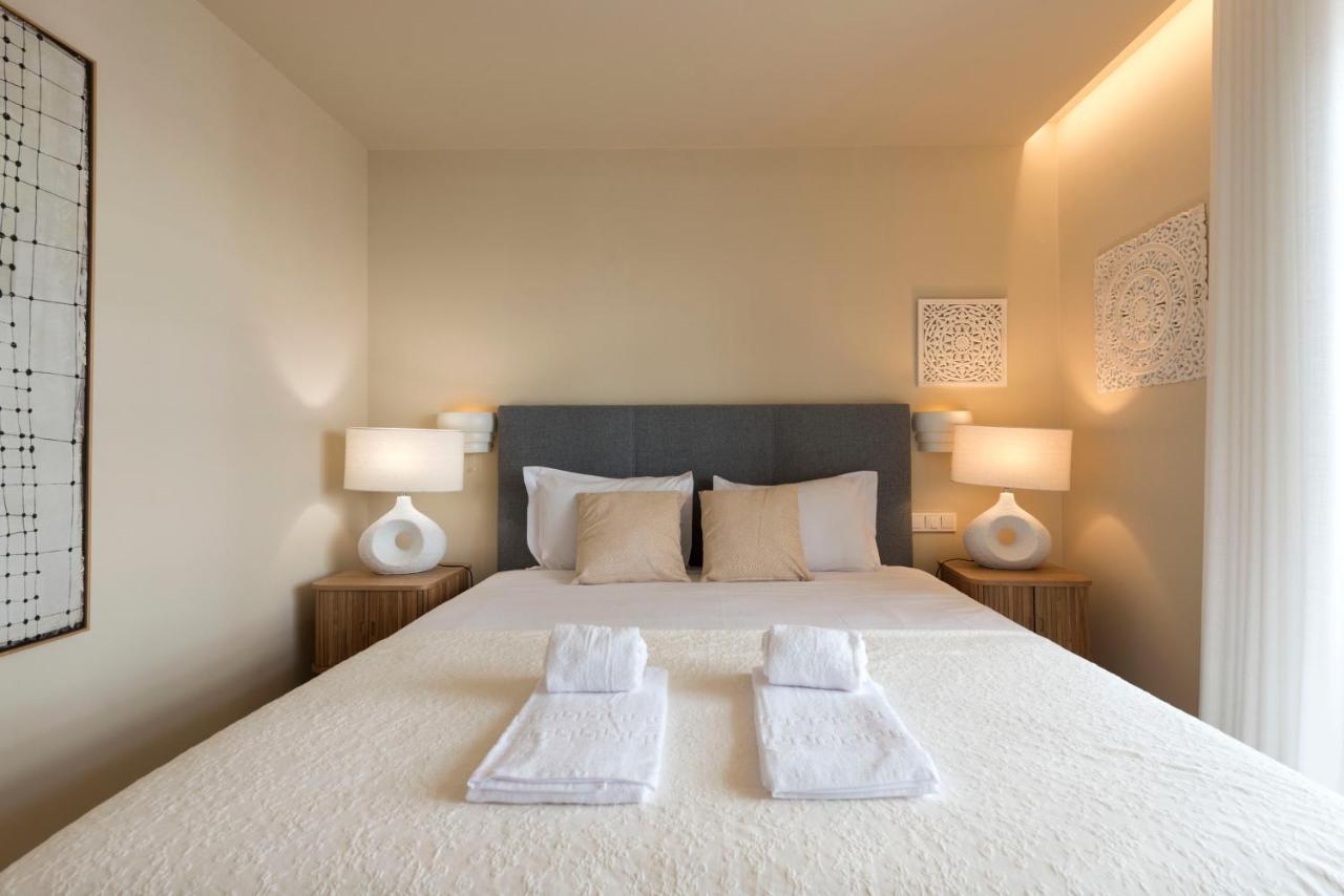 Emporium Deluxe 3Br Apartment W/ Private Parking By Lovelystay Porto Exteriér fotografie