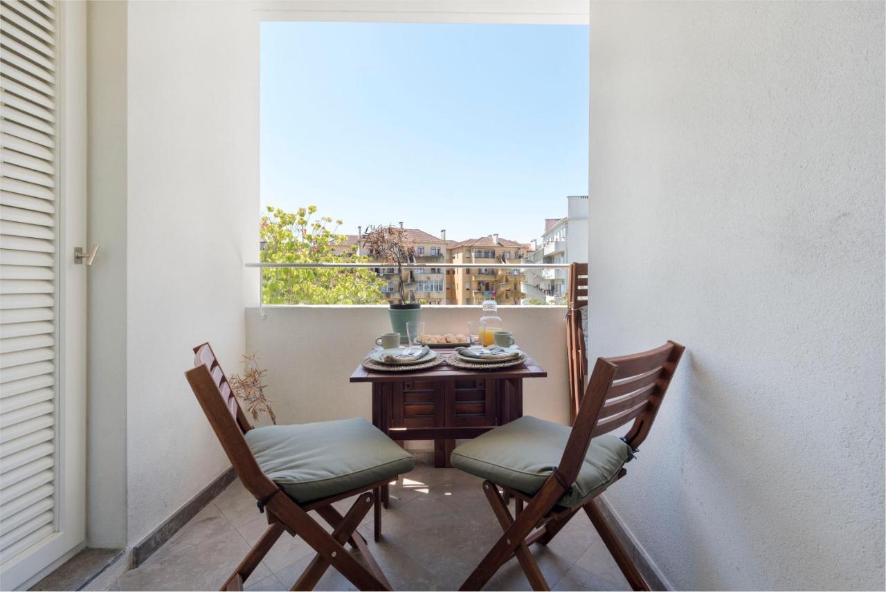 Emporium Deluxe 3Br Apartment W/ Private Parking By Lovelystay Porto Exteriér fotografie