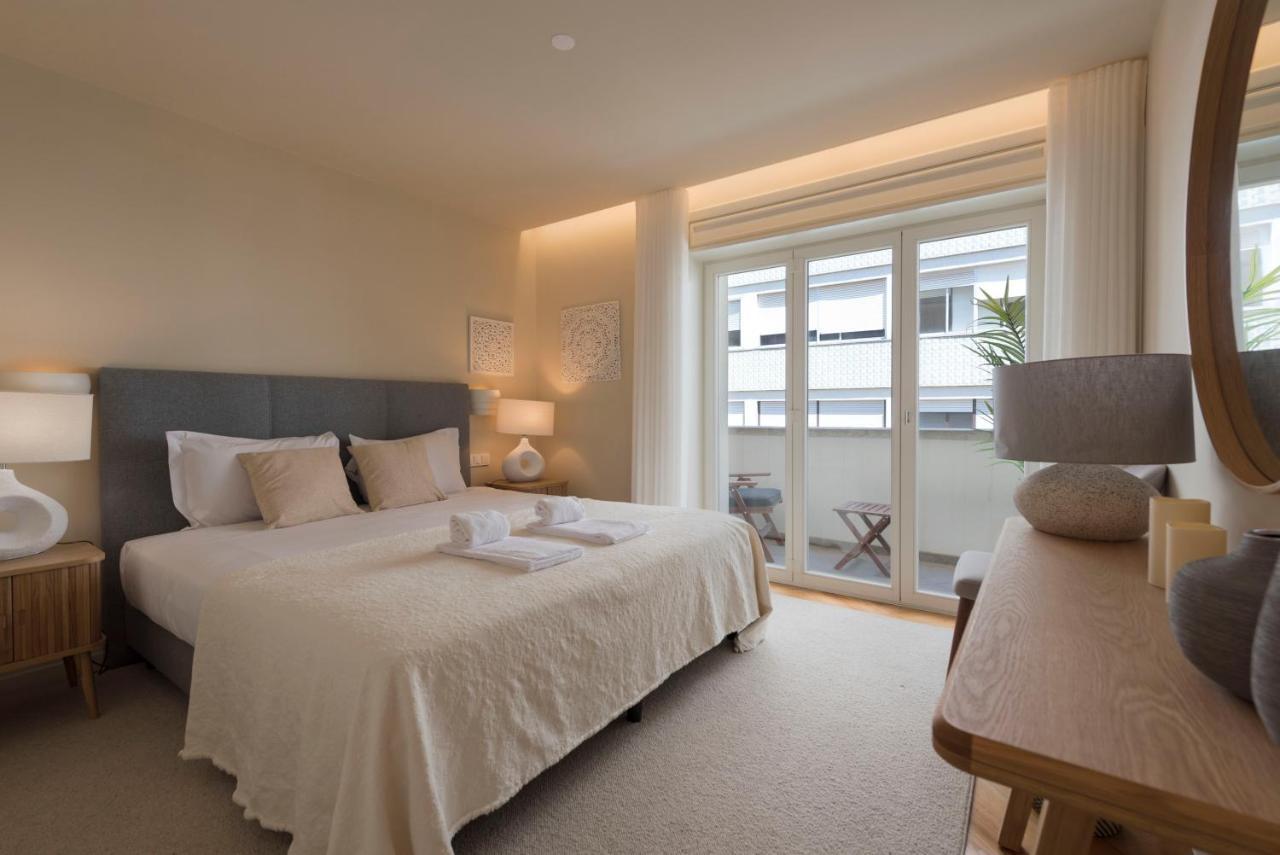 Emporium Deluxe 3Br Apartment W/ Private Parking By Lovelystay Porto Exteriér fotografie