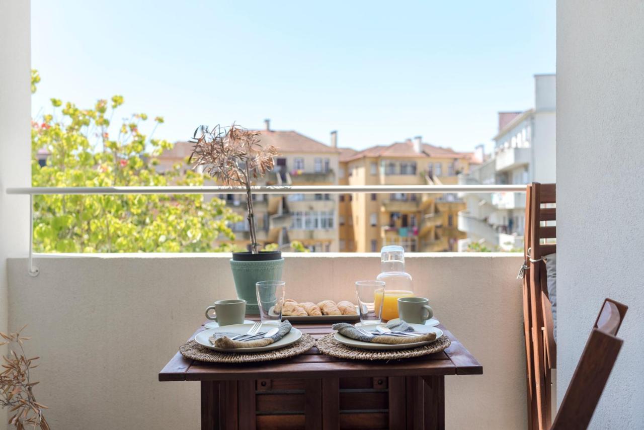 Emporium Deluxe 3Br Apartment W/ Private Parking By Lovelystay Porto Exteriér fotografie