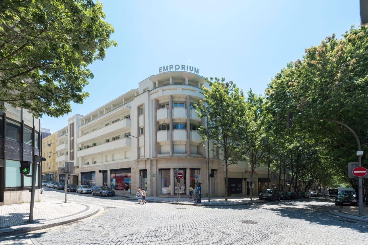 Emporium Deluxe 3Br Apartment W/ Private Parking By Lovelystay Porto Exteriér fotografie
